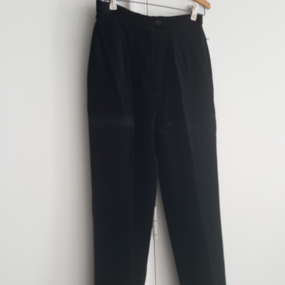 Lauren Velvet slacks..crotch to bottom 29 inches